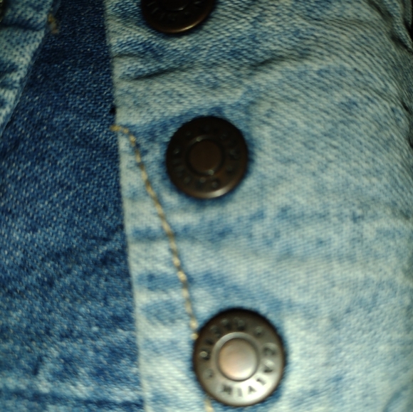 CALVIN KLEIN Distressed DENIM SHIRT DRESS; Pockets & Rainbow patch! Super cute! - Picture 10 of 15